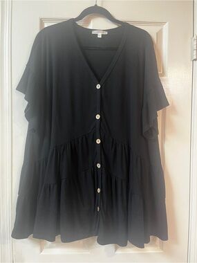 Emerald Black Tiered Button-Front Babydoll Tunic